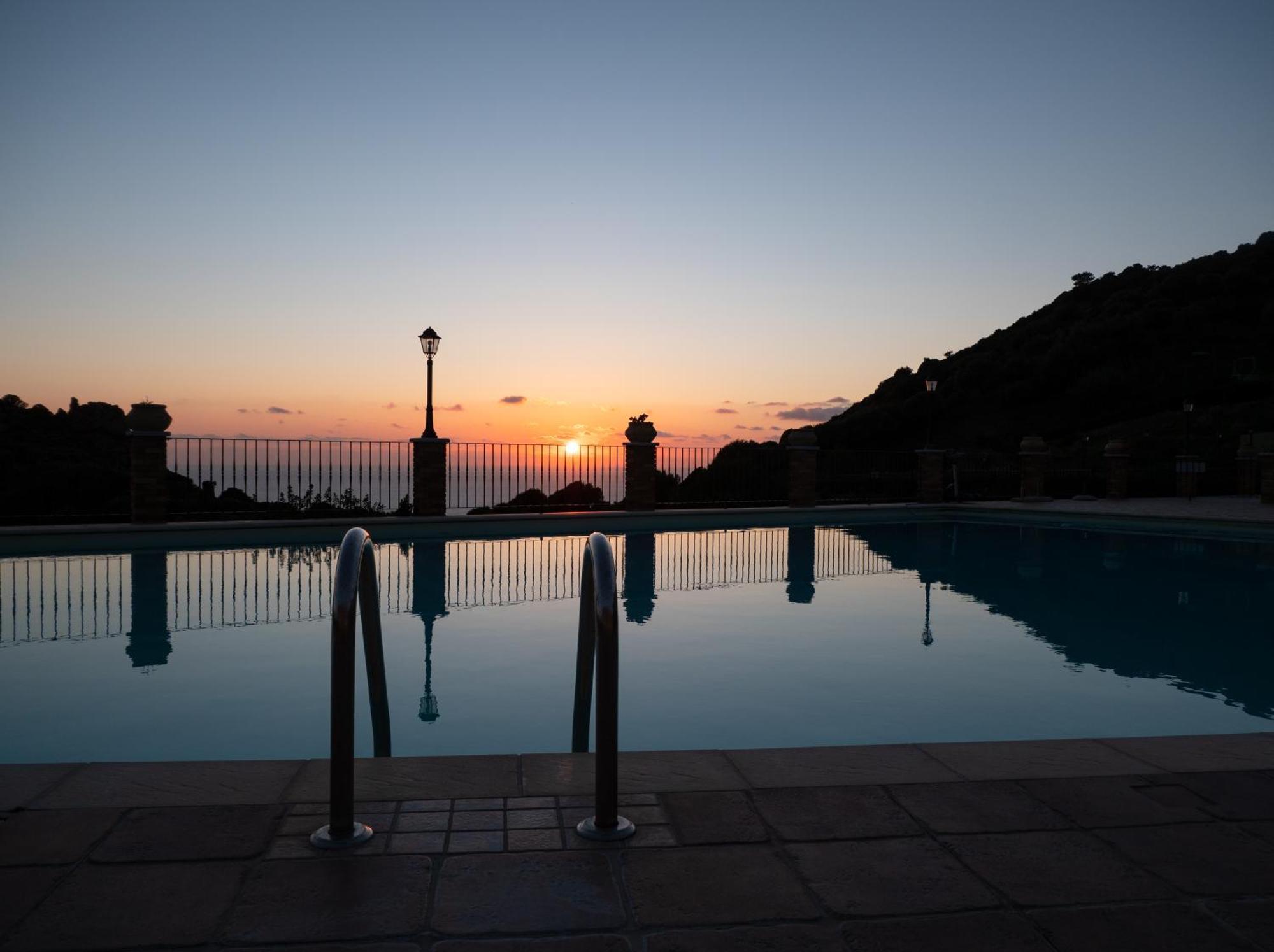 Il Blu Tanca Piras Villa Nebida Екстериор снимка